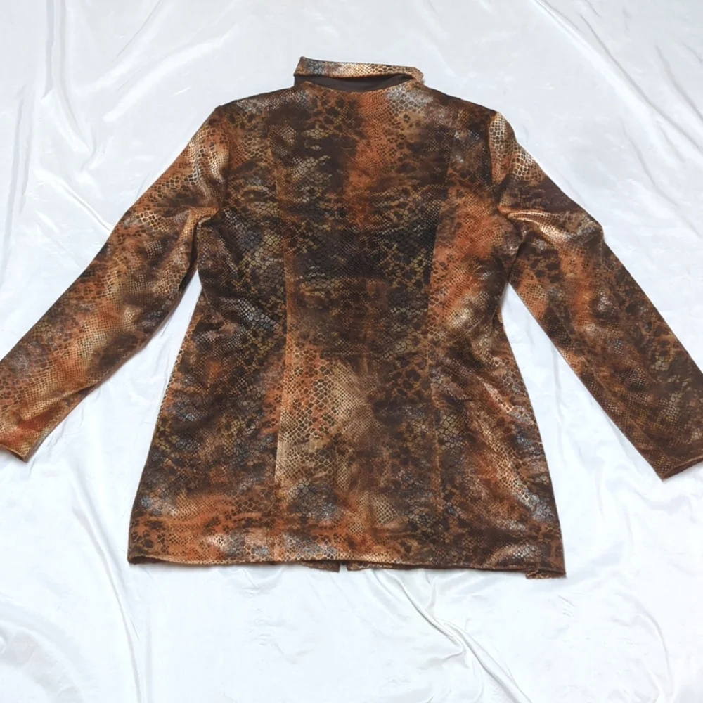 NueVa Reptile Snake Print Full Zip Long Line Lightweight Shimmer Jacket HAS HOLE - Picture 2 of 10